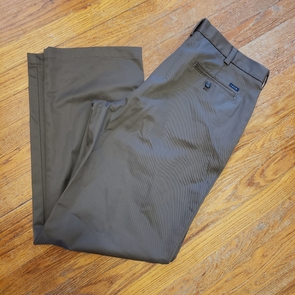 IZOD American Chinos Brown Straight Fit size 36W x 32L - Picture 1 of 9